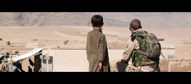 Afghanistan_militair_jongentje_610